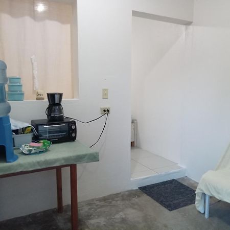 Hacienda Tropical Guest House Belmopan Exterior foto